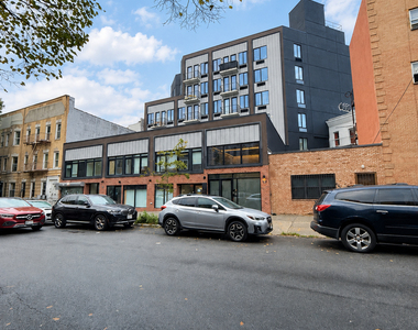 259 Hull Street - Photo Thumbnail 9