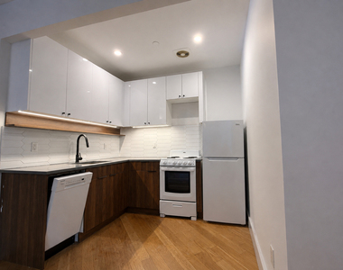 259 Hull Street - Photo Thumbnail 3