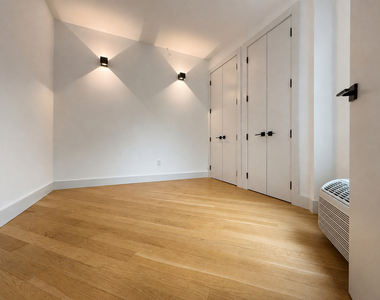 259 Hull Street - Photo Thumbnail 4