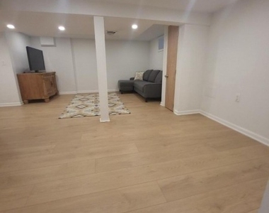 69 Birch Pkwy - Photo Thumbnail 6