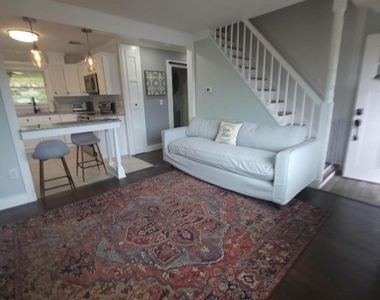 69 Birch Pkwy - Photo Thumbnail 12