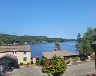 69 Birch Pkwy - Photo Thumbnail 1
