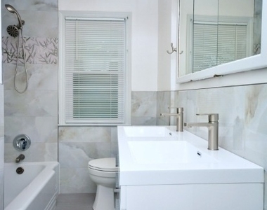 765 W 7th St - Photo Thumbnail 8
