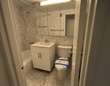 200 East 71st Street - Photo Thumbnail 7