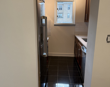 200 East 71st Street - Photo Thumbnail 1