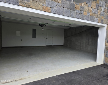156 Eagle Way - Photo Thumbnail 11