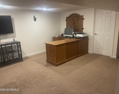 1010 Berkeley Avenue - Photo Thumbnail 12