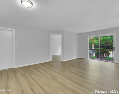 93 Diane Drive - Photo Thumbnail 15