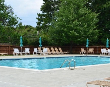 113 Dundee Court - Photo Thumbnail 1