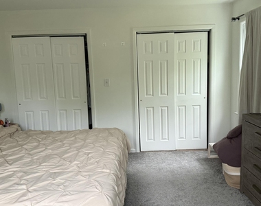 500 Freehold Street - Photo Thumbnail 4