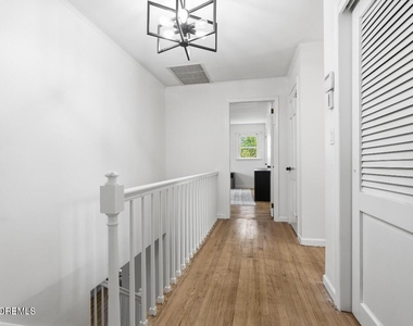 600 N Edgemere Drive - Photo Thumbnail 30
