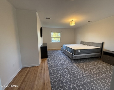 600 N Edgemere Drive - Photo Thumbnail 40