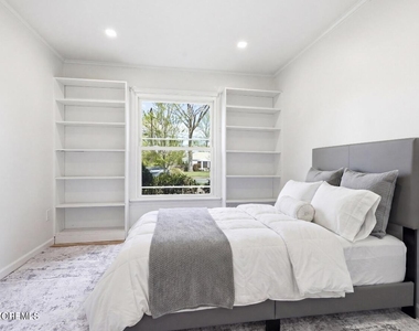 600 N Edgemere Drive - Photo Thumbnail 25
