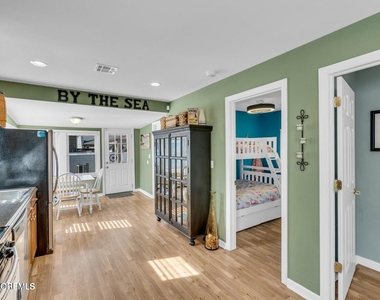 124 Mathis Drive - Photo Thumbnail 16