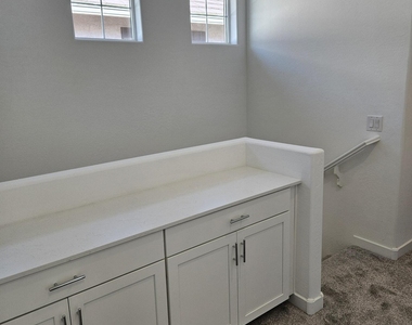 8254 E Prairie Avenue - Photo Thumbnail 13