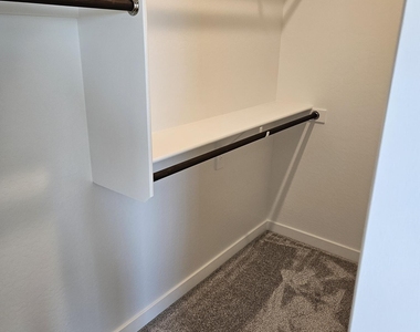 8254 E Prairie Avenue - Photo Thumbnail 19