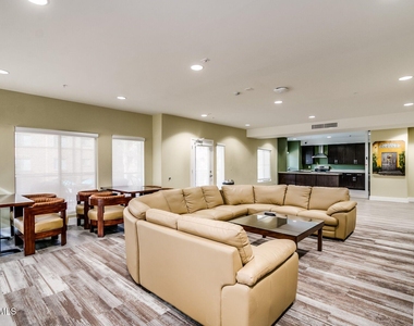 5350 E Deer Valley Drive - Photo Thumbnail 37
