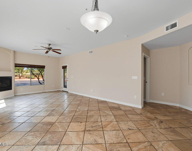 5350 E Deer Valley Drive - Photo Thumbnail 14