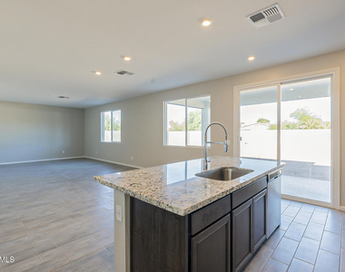 1434 E Pisa Drive - Photo Thumbnail 13