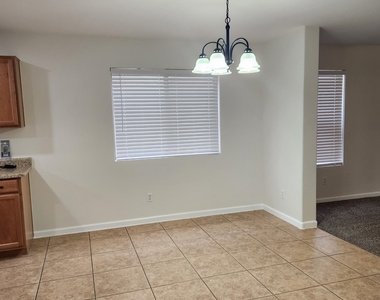 23877 W Wayland Drive - Photo Thumbnail 4