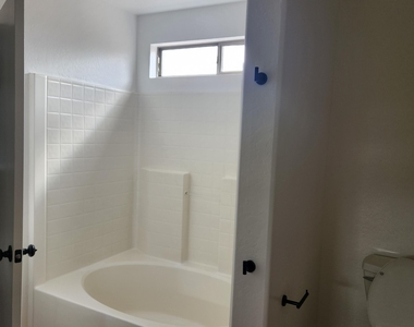 23877 W Wayland Drive - Photo Thumbnail 17