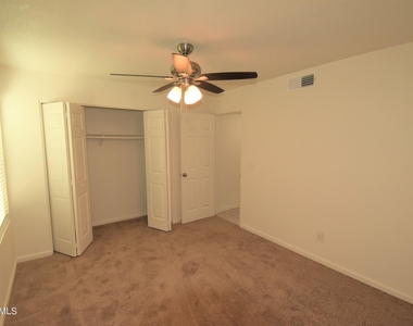 834 N Cherry -- - Photo Thumbnail 6