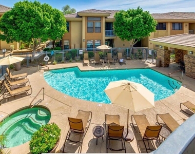 6900 E Princess Drive E - Photo Thumbnail 17