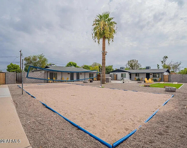 1212 E Tempe Drive - Photo Thumbnail 2