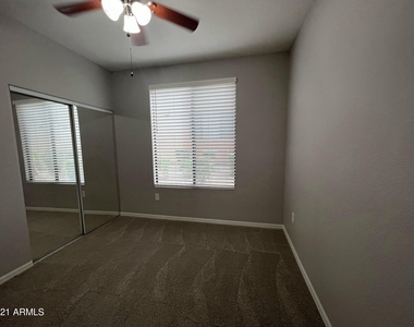 6900 E Princess Drive - Photo Thumbnail 11