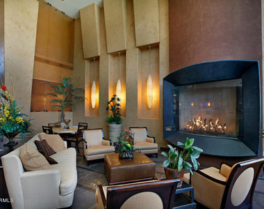 6900 E Princess Drive - Photo Thumbnail 16