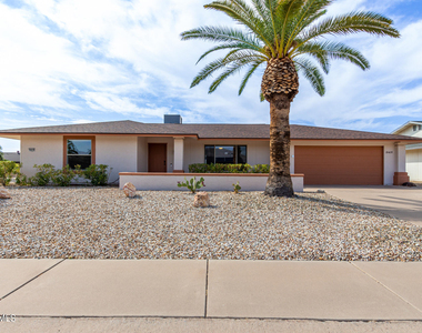 20439 N Skylark Drive - Photo Thumbnail 3