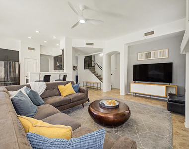 3563 N Tuscany -- - Photo Thumbnail 4