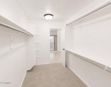 1131 E Binner Drive - Photo Thumbnail 19
