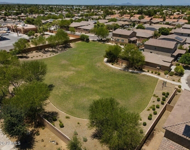 1131 E Binner Drive - Photo Thumbnail 36