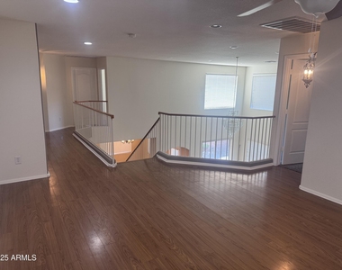 2234 W Peak View Road - Photo Thumbnail 22