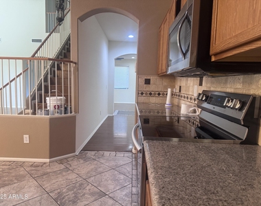2234 W Peak View Road - Photo Thumbnail 14