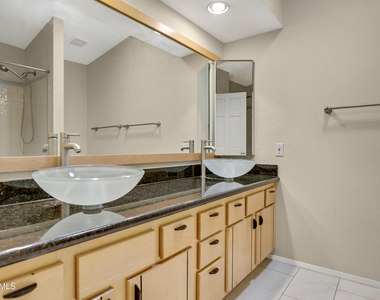 16035 N 10th Street - Photo Thumbnail 14