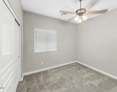 327 S Travis -- - Photo Thumbnail 11