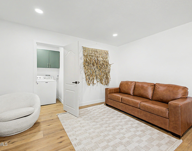 33 S Pueblo Street - Photo Thumbnail 9