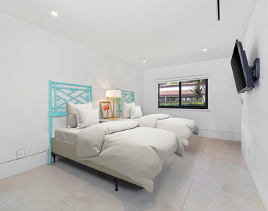 3474 S Ocean Boulevard - Photo Thumbnail 25