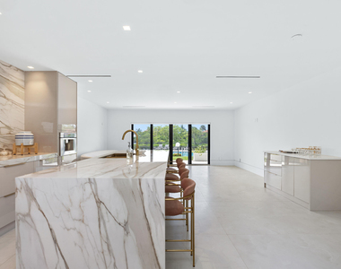 3474 S Ocean Boulevard - Photo Thumbnail 5