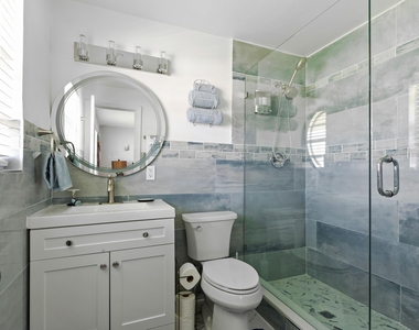 10044 Dasheen Avenue - Photo Thumbnail 8