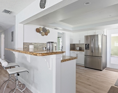 10044 Dasheen Avenue - Photo Thumbnail 3