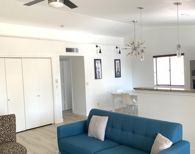 1905 E Anchor Drive - Photo Thumbnail 4