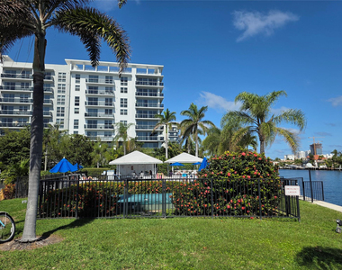 6391 Bay Club Drive - Photo Thumbnail 1