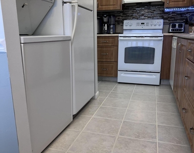 2530 Black Olive Boulevard - Photo Thumbnail 7