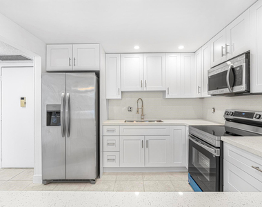 7081 Environ Boulevard - Photo Thumbnail 1