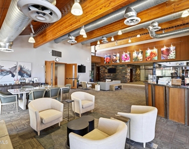 1717 W Buckhorn Trail - Photo Thumbnail 30