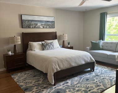 13174 Eastpointe Way - Photo Thumbnail 7