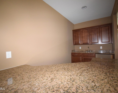 2192 E Coconino Place - Photo Thumbnail 15